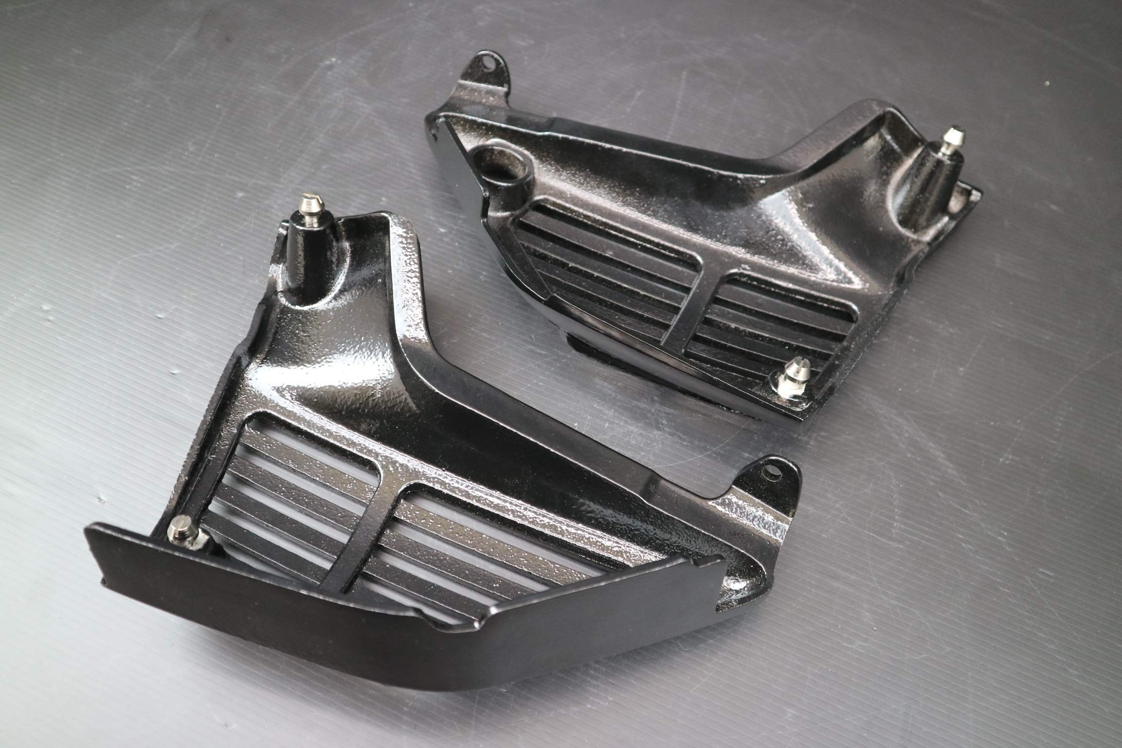 ZRX1100 zrx1200r 左右サイドカバー 送料込み！ZRX1200R ZRX1100 純正サイドカバー左右セット美品